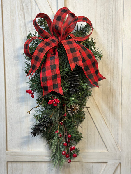 Christmas Pinecone Swag