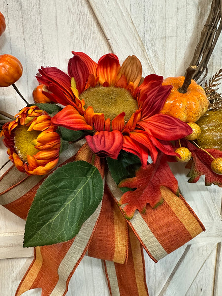 Pumpkin Spray - thin grapevine