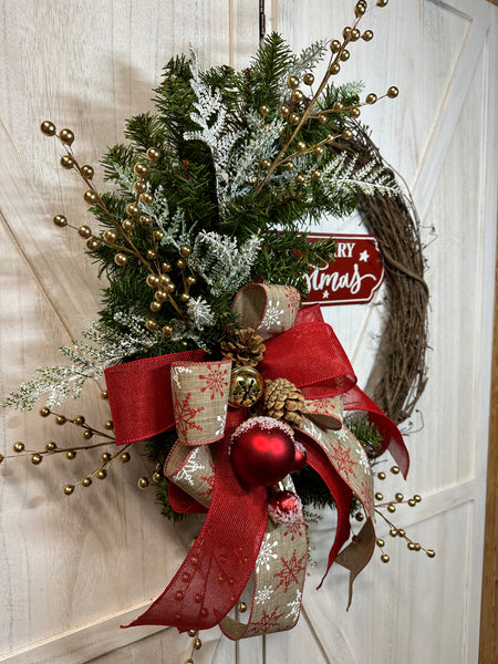 Gold Berry Merry Christmas Wreath