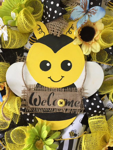 Bumble Bee Wreath