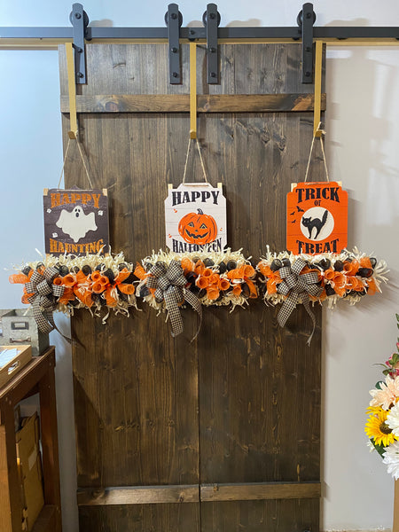 Welcome Fall & Halloween Wreath - Rail