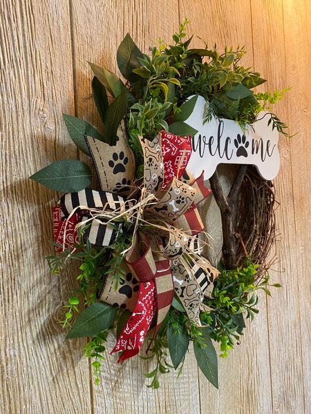 Dog Themed Welcome Wreath