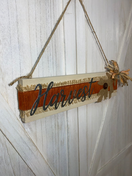 Harvest Sign with burlap Leaf