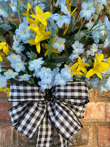 Hoop Wreath - Spray of Daisies