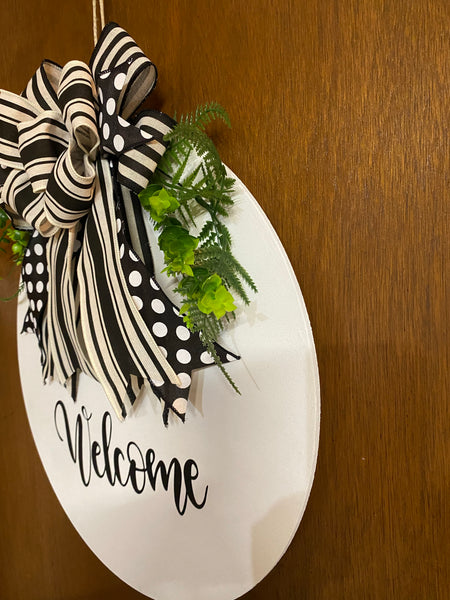 Welcome or Hello Door Hanger - Round Wood (bow options)