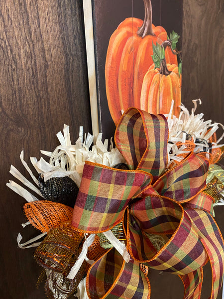 Welcome Pumpkins Wreath - Rail