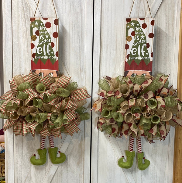 Elf Surveillance Wreath - Rail (burlap)