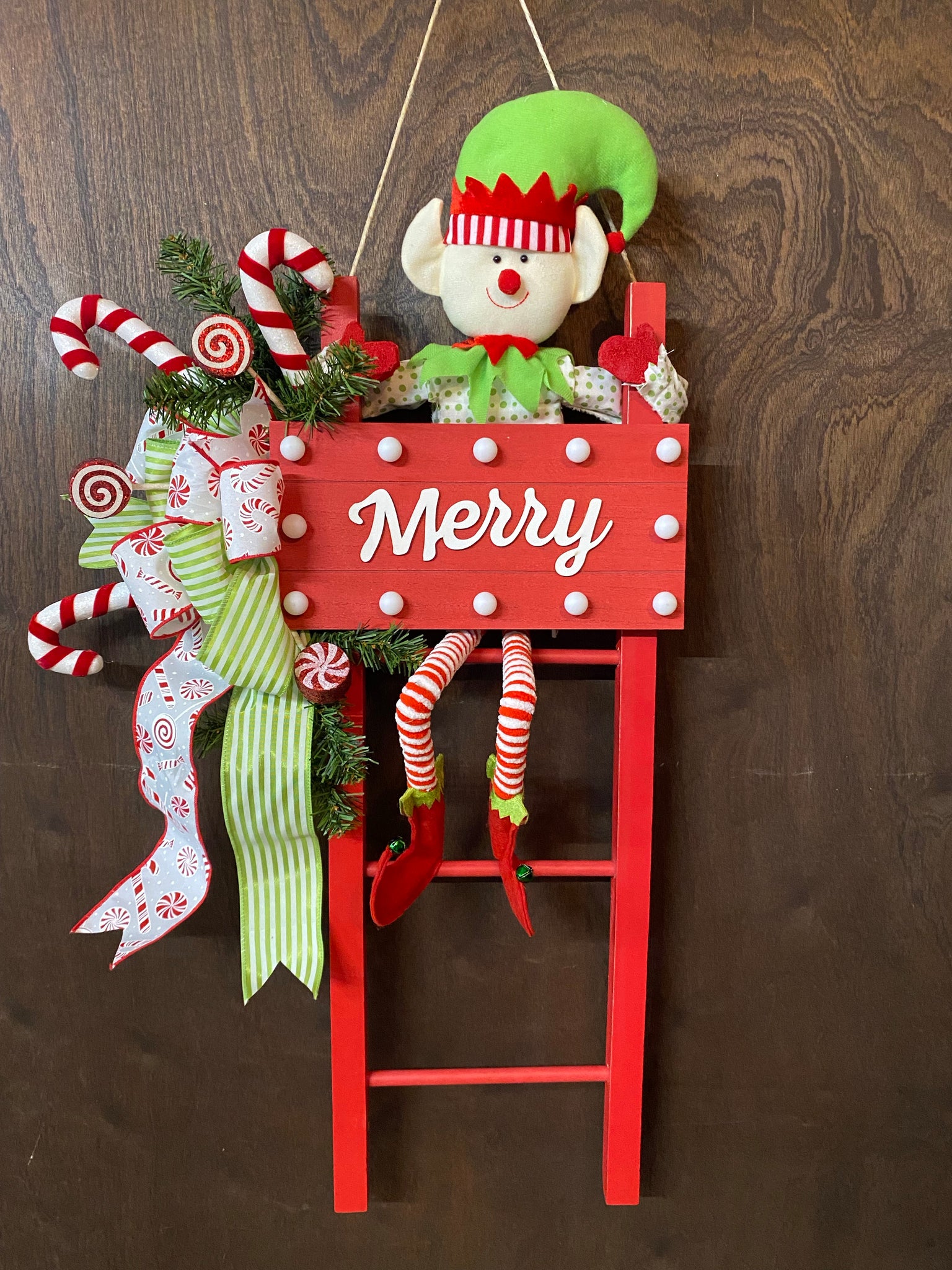 Elf on the Ladder Wreath - Rail