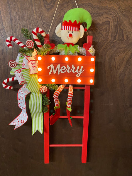 Elf on the Ladder Wreath - Rail