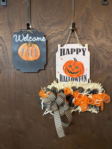 Welcome Fall & Halloween Wreath - Rail