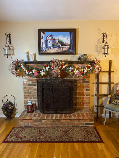 Christmas Garland - Bows and Balls