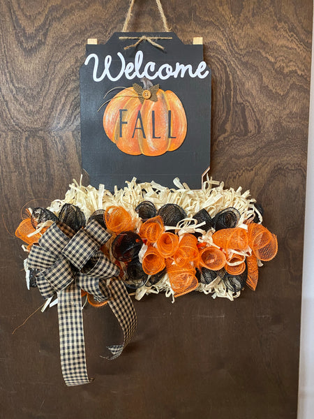 Welcome Fall & Halloween Wreath - Rail