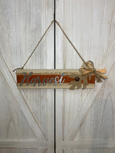 Harvest Sign with burlap Leaf