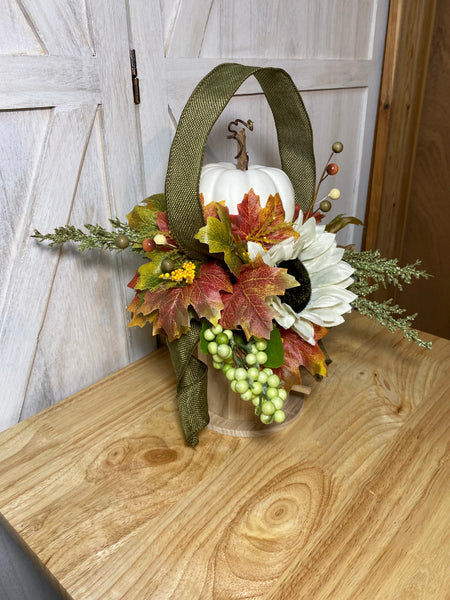 Fall Birdhouse Topairy